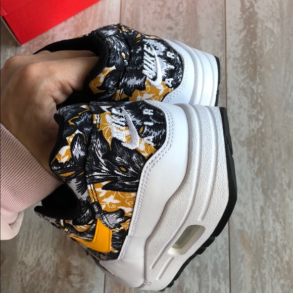 NWT Nike Air max 1 QS floral print - Picture 7 of 7